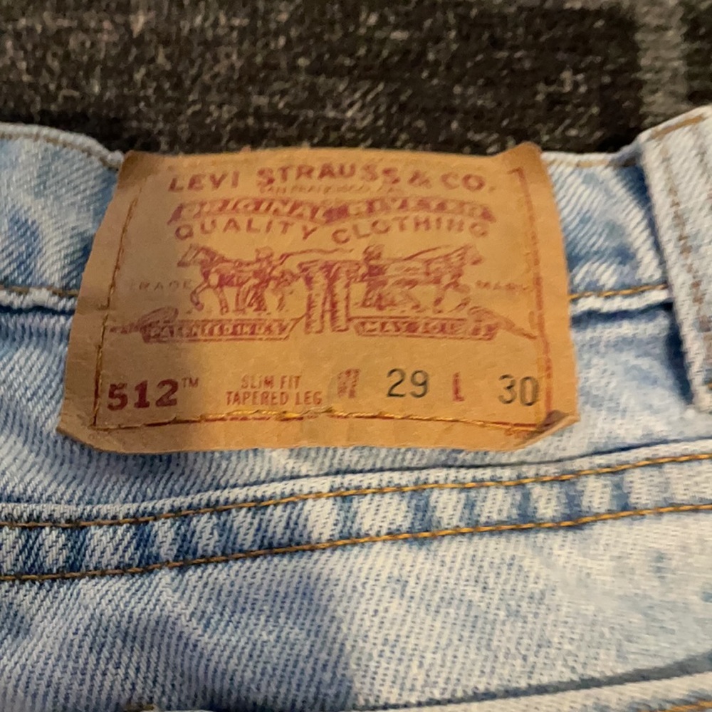 Vintage Levi’s - Picture 9 of 16